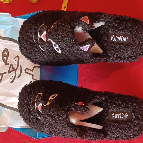 NIB RIPNDIP LARGE HOUSR SLIPPERS BLACK Cat face super cute - Picture 4 of 7